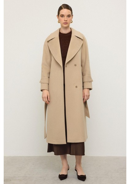 Reglan Kol Çıt Çıt Kapamalı Ara Boy Kaban Bej 3145