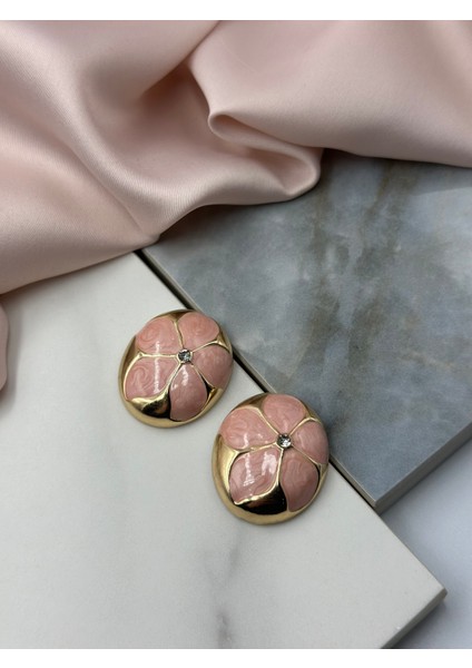 Pembe Çiçekli Mineli Zirkon Tek Taşlı ve Gold Altın Detaylı Tasarım Küpe fırsatları