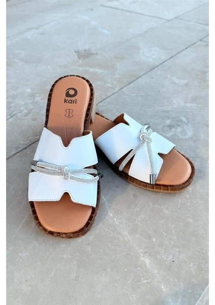 Kadın Hakiki Deri Taş Detaylı Terlik