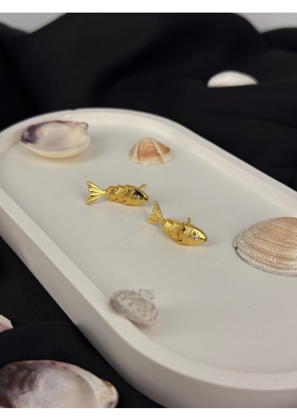 Gold Altın Hareketli Balık Figürlü Küpe