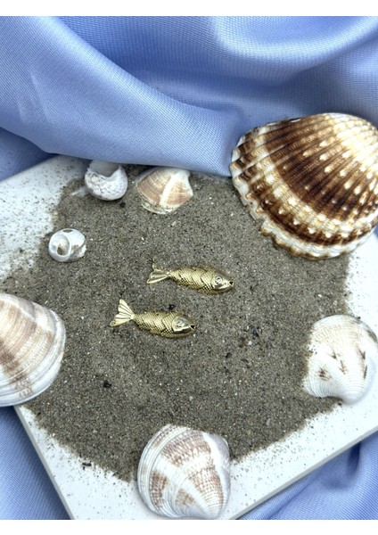 Gold Altın Hareketli Balık Figürlü Küpe modelleri