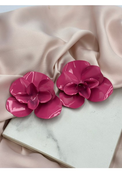 Pembe Çiçek Figürlü Küpe Marka Model Küoe modelleri
