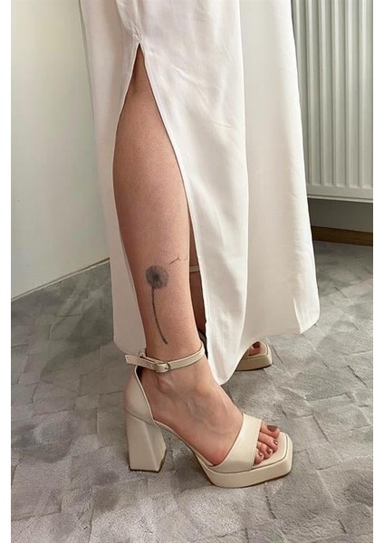 Kadın Bej Cilt Tek Bantlı Bantlı Bilektan Bağlamalı 10 cm Platfom Topuklu Aykkabı fırsatları