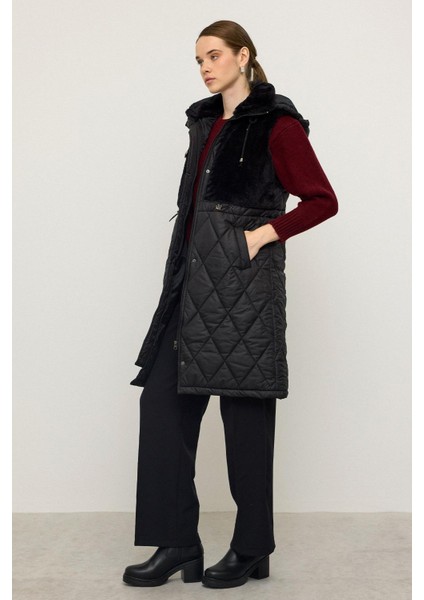 Çıkabiken Kapüşonlu Peluş Garnili Kapitone Yelek Siyah 8264 indirimleri