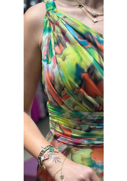 Açık Yeşil Tek Omuzlu Kloş Etekli Desenli Uzun Abiye Elbise 7546 fırsatları