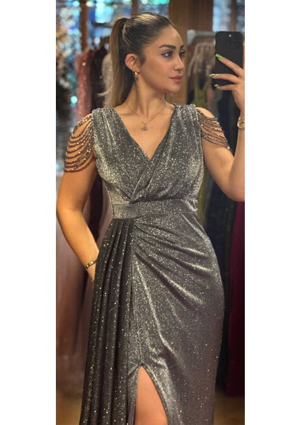 Siyah&gümüş Kalın Askı Boncuk Işlemeli Yırtmaçlı Düz Kesim Uzun Abiye Elbise 7551 fiyatları