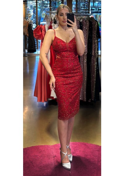 Kırmızı Ip Askılı Bel Dekolteli Düz Kesim Simli Midi Abiye Elbise 7129