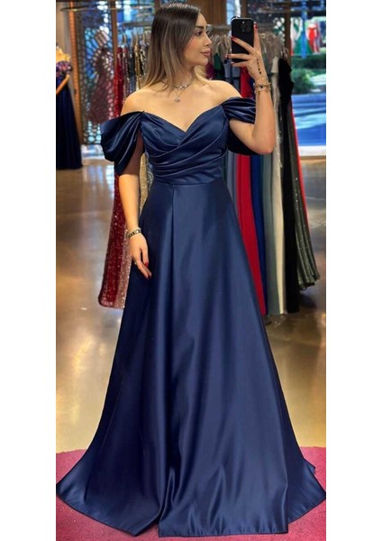 Lacivert Düşük Kollu Anvelop Yırtmaçlı Kloş Etekli Saten Uzun Abiye Elbise 7568