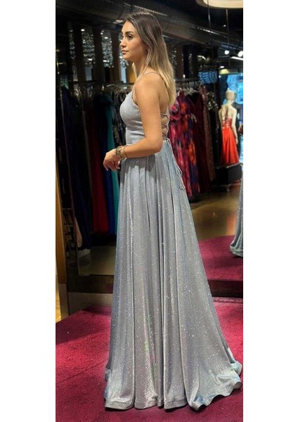 Mavi Ip Askılı Sırt Dekolteli Kloş Etekli Simli Uzun Abiye Elbise 7601 modelleri