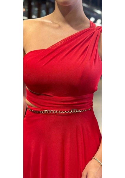 Kırmızı Tek Omuzlu Zincir Detaylı Sırt Dekolteli Kloş Etekli Tül Uzun Abiye Elbise 7436 fırsatları