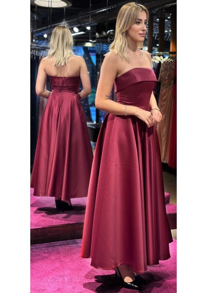 Vişne Renk Straplez Yaka Kloş Etekli Saten Midi Abiye Elbise 7647 modelleri