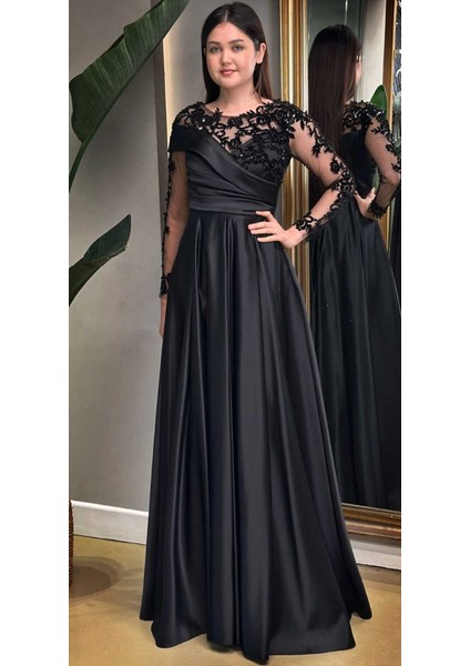 Siyah Uzun Kollu Dantel Detaylı Kloş Etekli Saten Uzun Abiye Elbise 7670