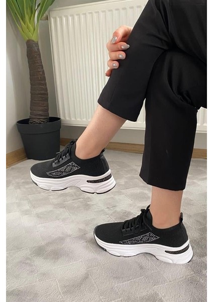 Kadın Siyah Triko Beyaz Tabanlı Taşlı Spor Ayakkabı & Sneaker fiyatları