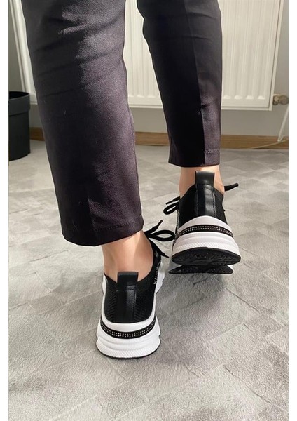 Kadın Siyah Triko Beyaz Tabanlı Taşlı Spor Ayakkabı & Sneaker fırsatları