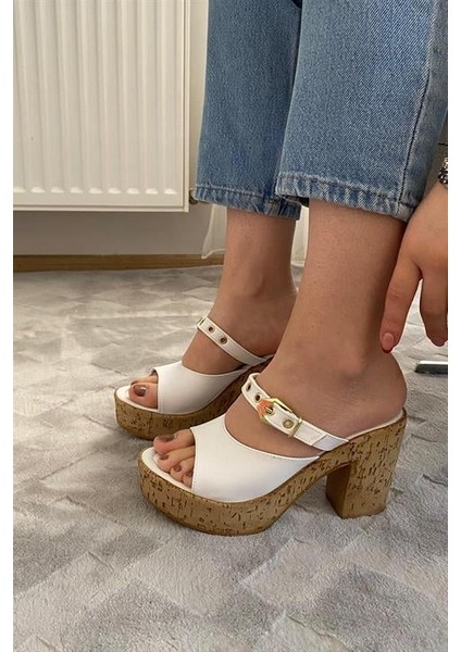 Kadın Beyaz 10 cm Platfom Topuklu Mantar Taban Terlik & Sandalet K-840 modelleri