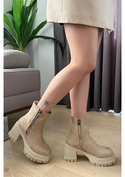 Kadın Krem Süet Fermuarlı 8 cm Platfom Topuklu Bot fırsatları
