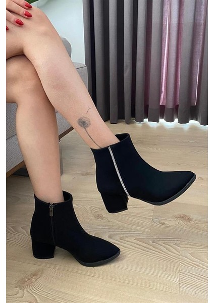 Kadın Siyah Zümrut Yandan Taşlı ( 6 cm ) Topuklu Sivri Burun Bot modelleri