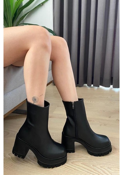 Kadın Siyah Deri ( 8 cm ) Platfom Topuklu Fermuarlı Bot fiyatları