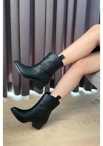 Kadın Kısa Topuklu Kovboy Bot