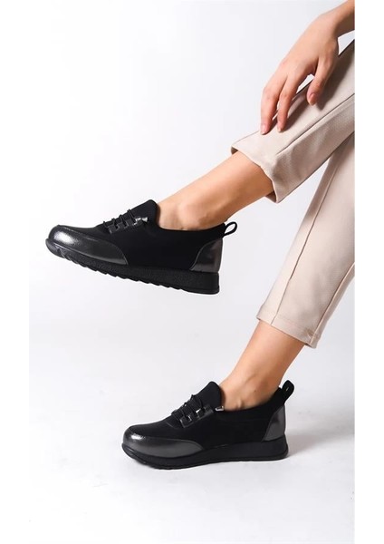 Kadın Siyah Platın Bağcıklı Lastikli Ortopedik Rahat Taban Taş Detaylı Günlük Babet Anne Ayakkabısı modelleri