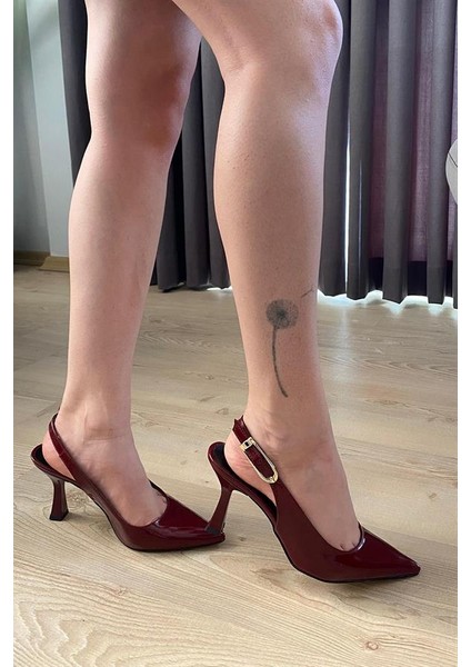 Kadın Bordo Rugan Sivri Burun Arkası Acık 8 cm Topuklu Ayakkabı modelleri