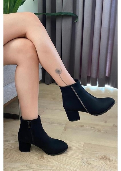 Kadın Siyah Nubuk Yandan Taşlı ( 6 cm ) Topuklu Oval Burun Bot fırsatları
