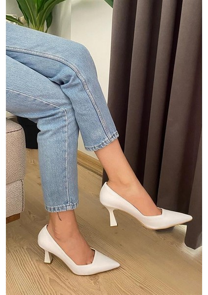 Kadın Beyaz Cilt 7 cm Topuklu Stiletto modelleri
