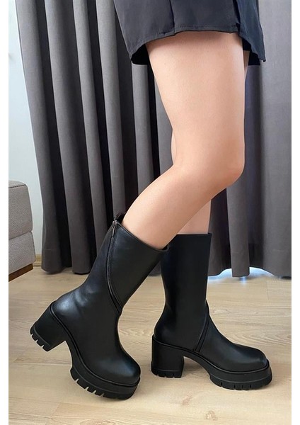 Kadın Siyah Cilt Döner Fermuarlı Çizme 8 cm Topuklu Suni Deri Şık Tasarım modelleri