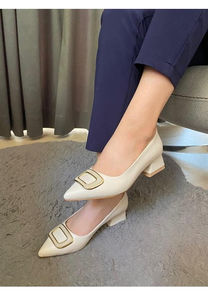 Kadın Krem Deri Tokalı Stiletto Alcak Ökçe Abiye Ayakkabı
