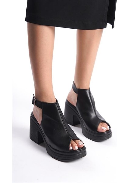 Kadın Siyah Bilekten Bağlamalı Önu Acık Ortopedik Tabanlı Platform Topuk Ayakkabı fiyatları