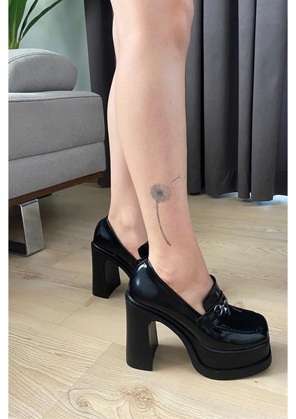 Kadın Siyah Rugan Ince Tokalı Lofer Model 12 cm Platform Topuklu Ayakkabı modelleri