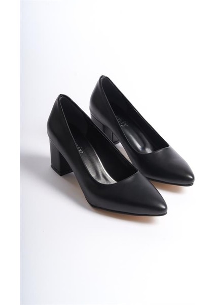 Kadın Siyah Deri 6 cm Kalın Topuklu Hafif Sivri Burunlu Klasık Ayakkabı fırsatları
