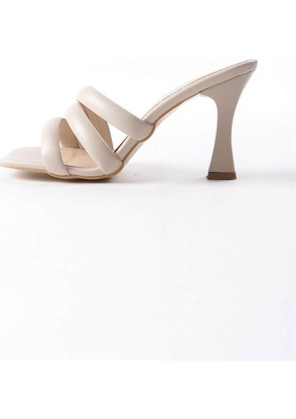 Kadın Krem Cilt 9 cm Kadeh Topuklu Terlik fırsatları