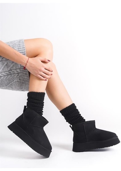 Kadın Siyah Süet Içi Kürklü Kalın Tabanli (4,5 cm ) Mini Kısa Bot