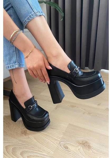 Kadın Siyah Deri Ince Tokalı Lofer Model 12 cm Platform Topuklu Ayakkabı fırsatları