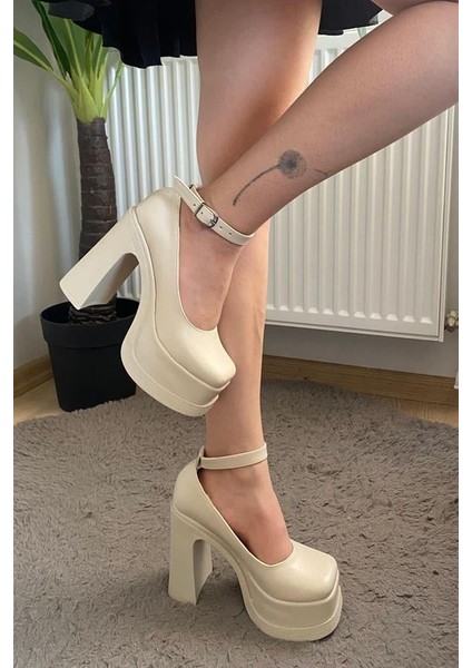 Kadın Krem Cilt Bilekten Bağlamal (12 cm ) Platform Topuklu Ayakkabı modelleri