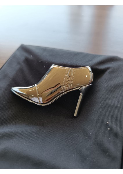 Topuklu Bootie Temalı Kadınlara Özel Şık Tasarımlı Hediyelik Çakmak