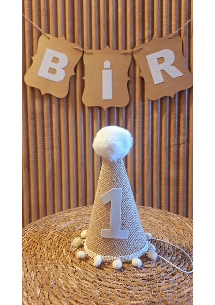 1 Yaş Şapka Jüt Kumaş Krem Ponponlu Şapka Doğum Günü Şapkası Bir Şapka Ponponlu Çuval Kumaşlı