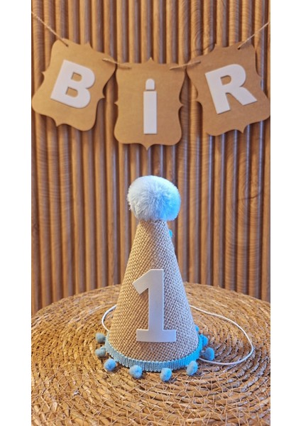 1 Yaş Şapka Jüt Kumaş Mavi Ponponlu Şapka Doğum Günü Şapkası Bir Şapka Ponponlu Çuval Kumaşlı fiyatları