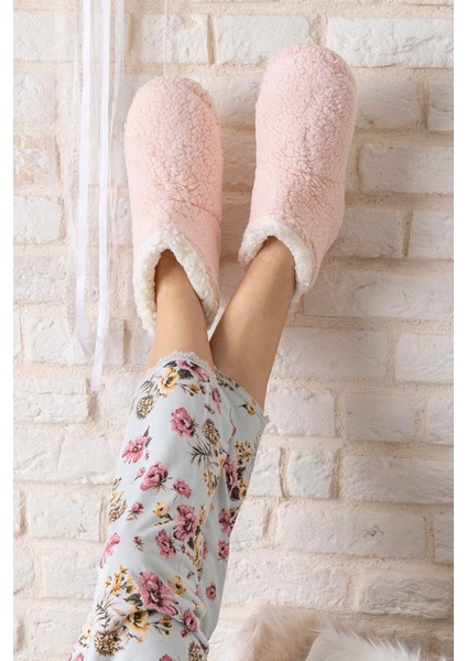 Kadın Panduf Ev Botu Kışlık Ev Ayakkabısı Efektli Yumuşak Sessiz Taban RED0001 modelleri