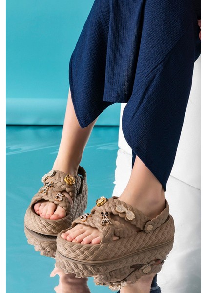 Kadın Eva Taşlı Yüksek Ölçekli Kaymaz Taban Günlük Plaj Deniz Havuz Banyo Ev Terliği fırsatları