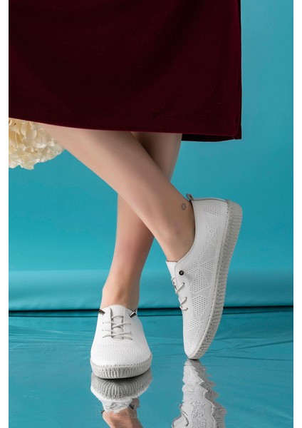 Toulon Hakiki Deri Beyaz Kadın Deri Babet modelleri