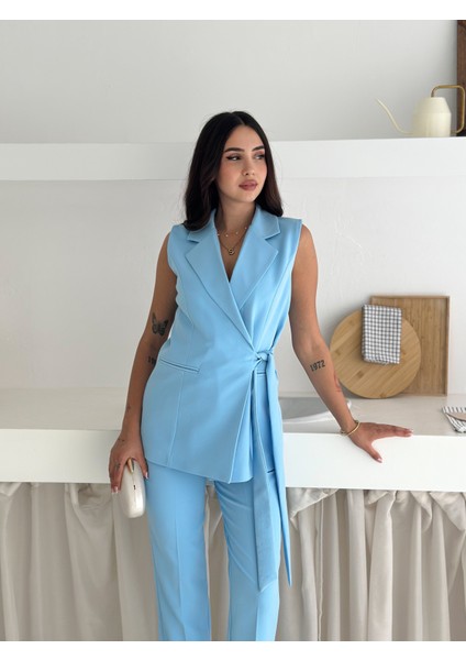 Açık Mavi Kuşak Bağlamalı Yelek Kemerli Havuç Pantolon Dokuma Kumaş Ikili Takım modelleri