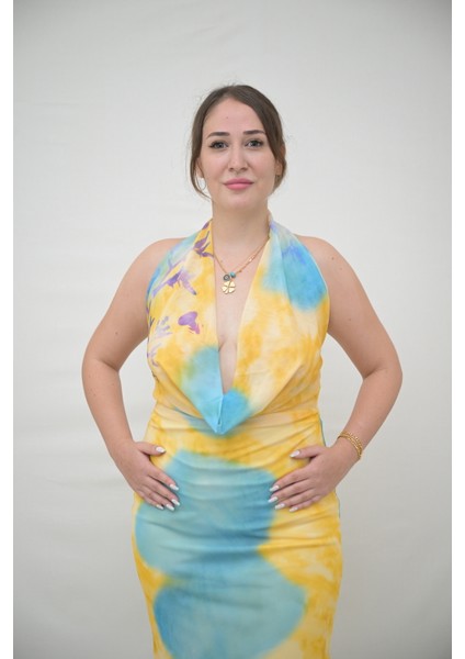 Degaje Yaka Sırt Dekolteli Elbise fırsatları