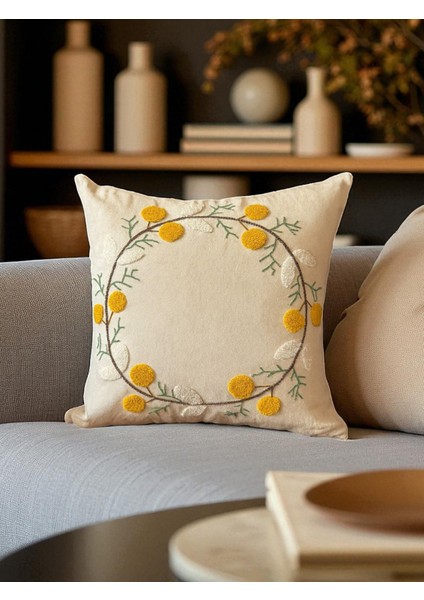 Çiçek Desenli Punch Nakışlı Kırlent Kılıfı - 43X43 cm fırsatları