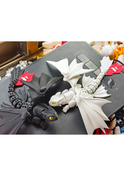 2'li Siyah ve Beyaz Dişsiz Ejderhanı Nasıl Eğitirsin Hareketli Figürü Toothless Oyuncak 20CM fiyatları