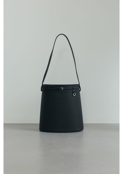 Siyah Lora Kemerli Deri Çanta indirimleri