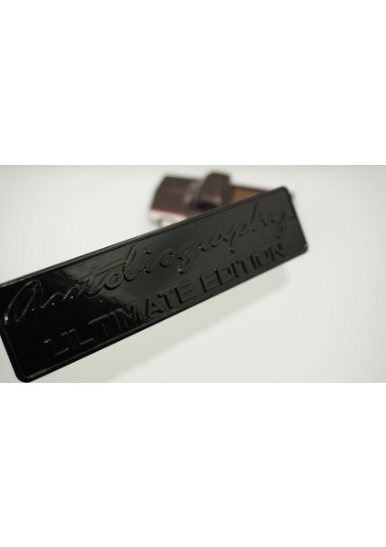 Range Rover Autobiography Ultimate Edition Siyah Bagaj Logo