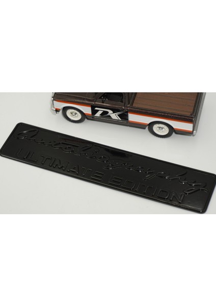 Range Rover Autobiography Ultimate Edition Siyah Bagaj Logo modelleri