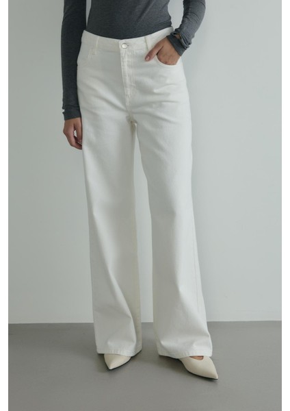 Beyaz 88 Wide Leg Jean modelleri